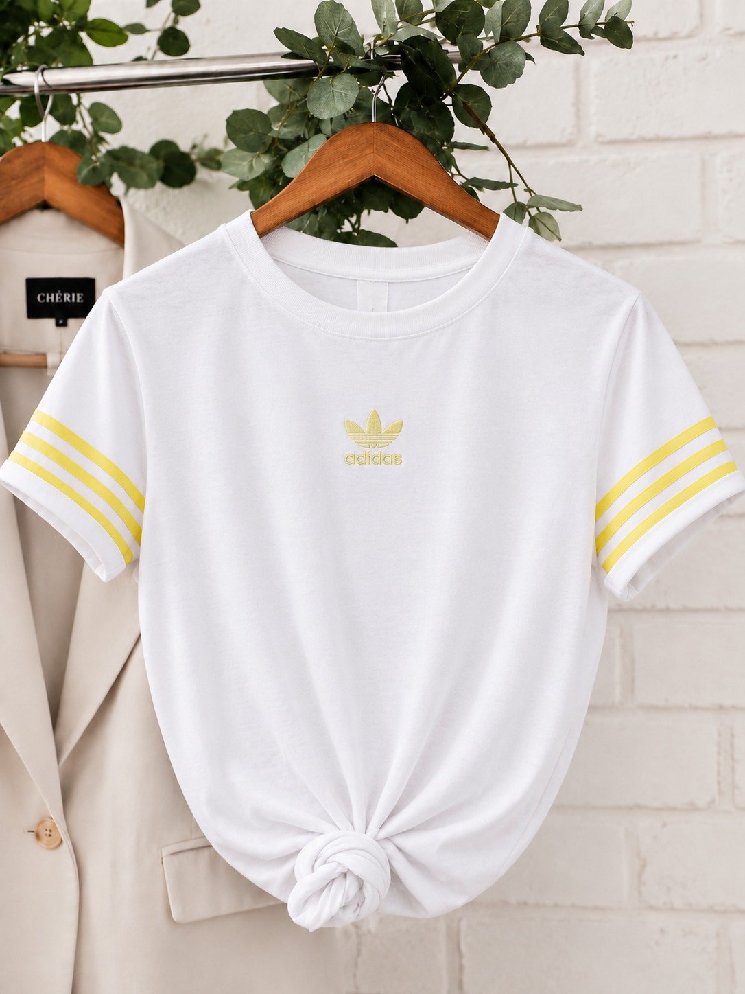 T- shirt plus size adidas