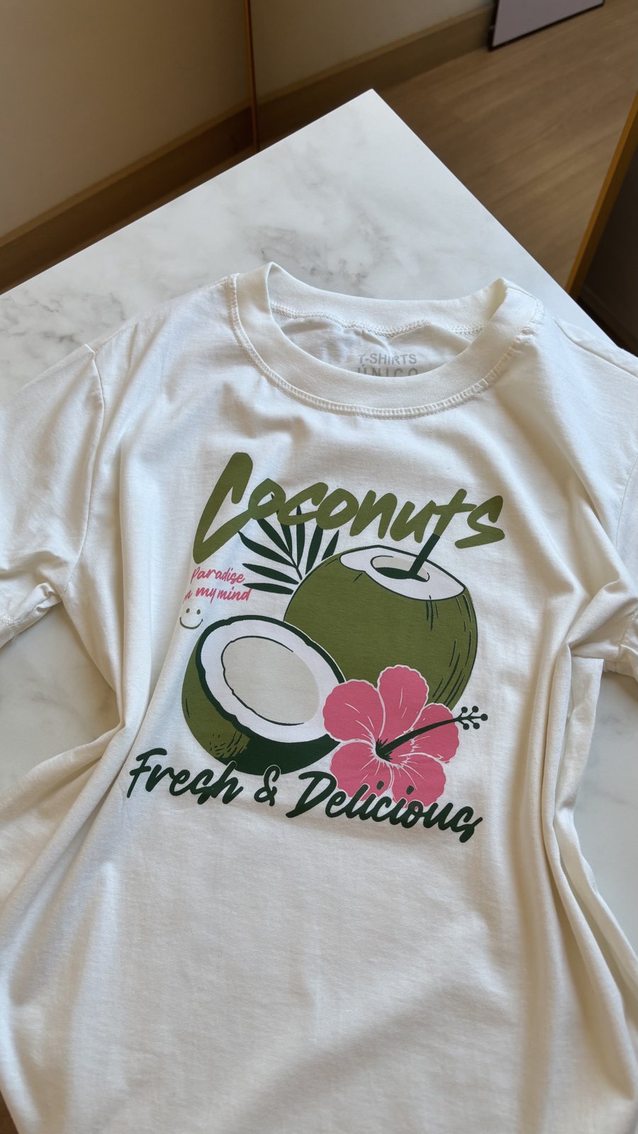 T- shirts Coconuts